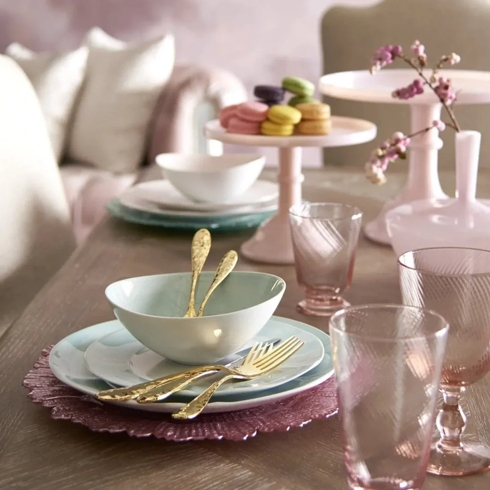 Neiman Marcus Hand Painted Porcelain Salad Plates 9in Pink Brushstroke Set of 4